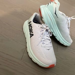 Hoka Rincon 3 size 10
